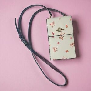 NWOT Coach North South Phone Crossbody w/Pink Bows
